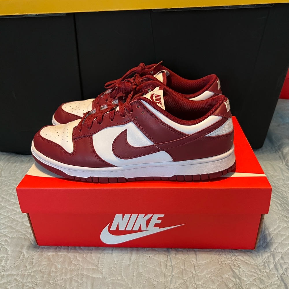 Nike Dunk Low Team Red Used Size 11